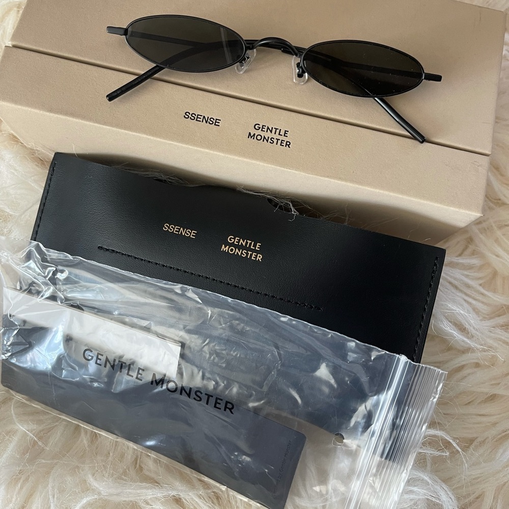 Gentle Monster Vector Sunglasses